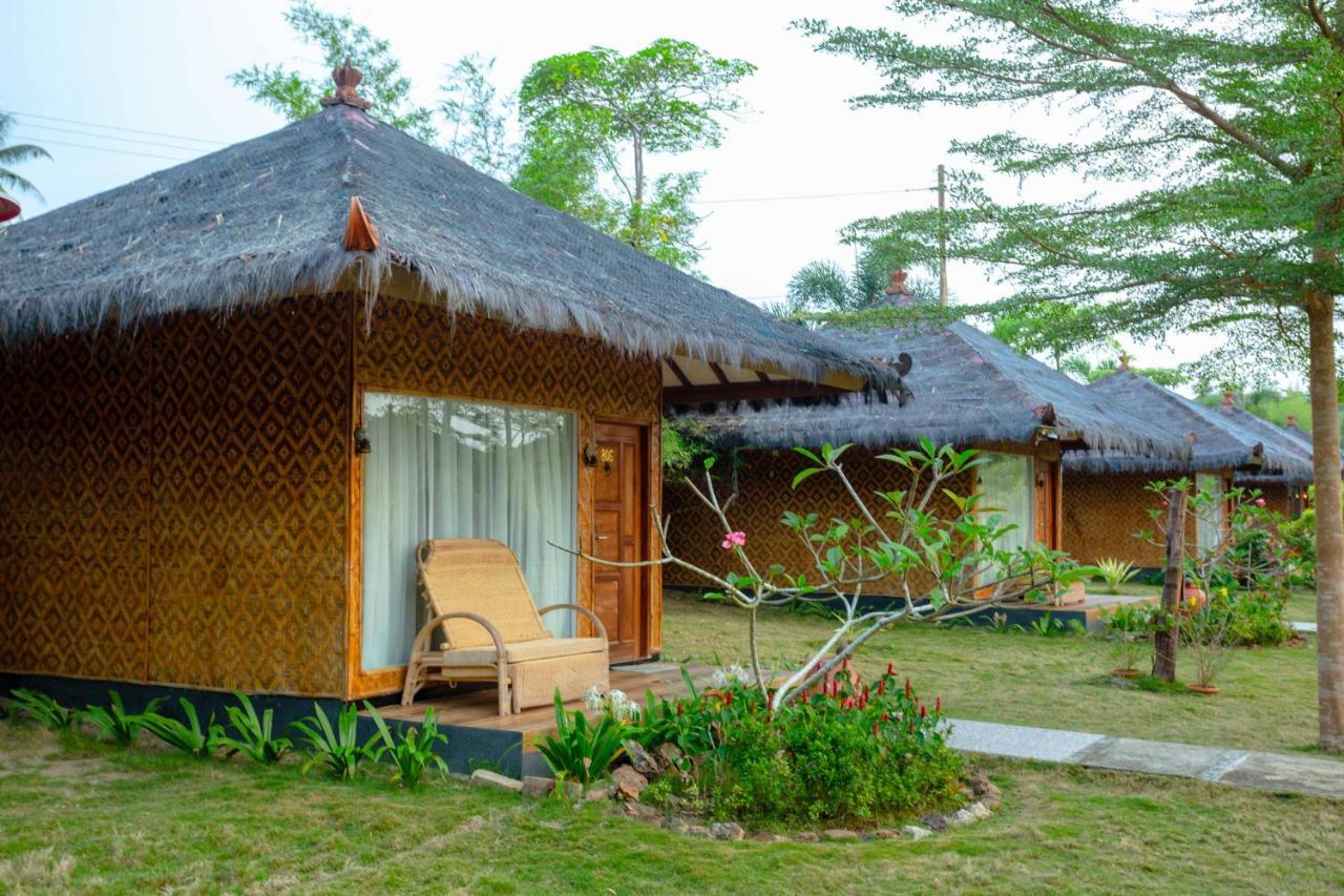 Bintan Exotica Resort By Waringin Hospitality Berakit Eksteriør bilde